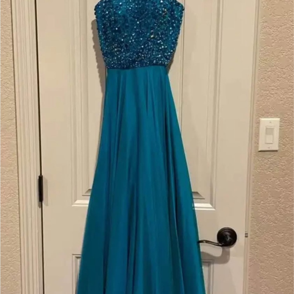 Sherri Hill Prom Dress 00 - Picture 1 of 2